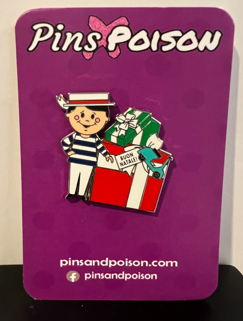 It's A Small World Buon Natale Italy Pin