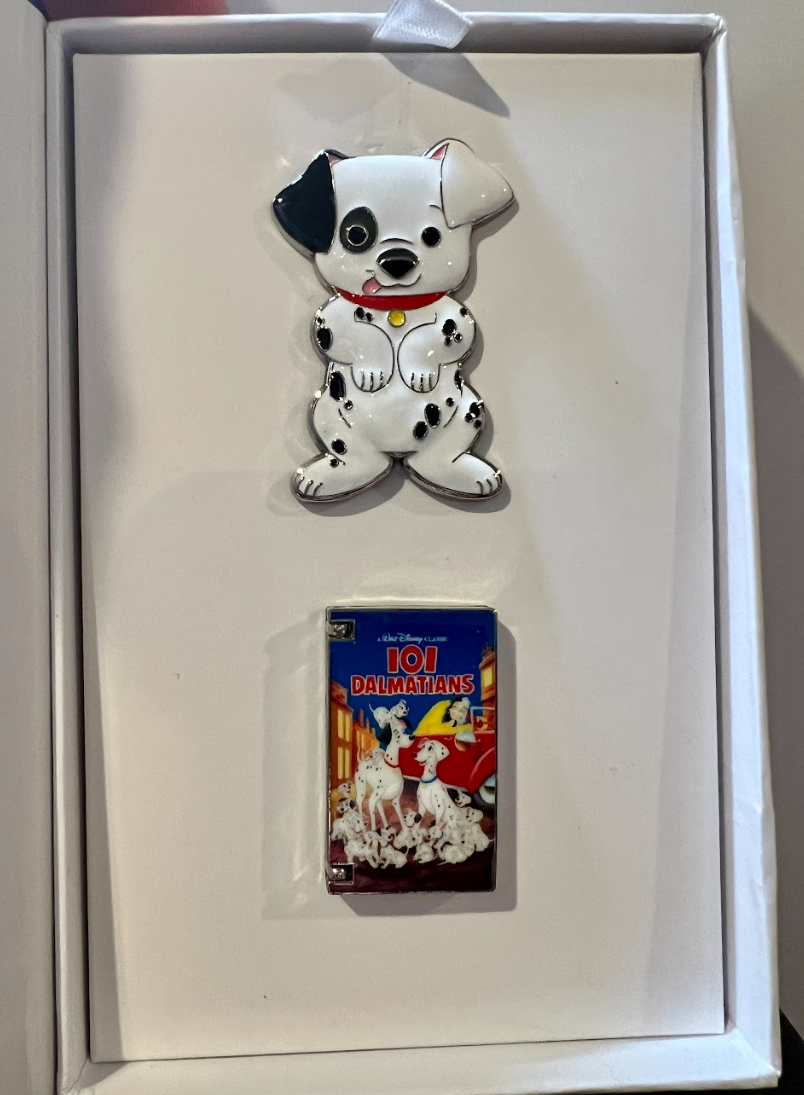 Disney 101 Dalmatians VHS 2 pin Box Set